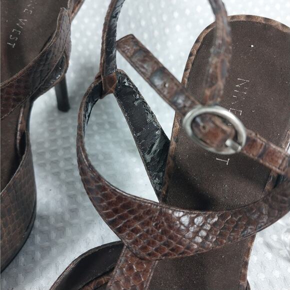 NINE WEST! ESPRESSO BROWN GENUINE LEATHER, T BAR LIZARD IMPRINT HEELS! SZ 7M - Picture 10 of 12